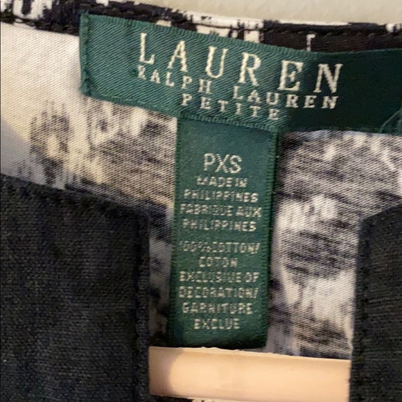 3/4 length blouse - Picture 2 of 2